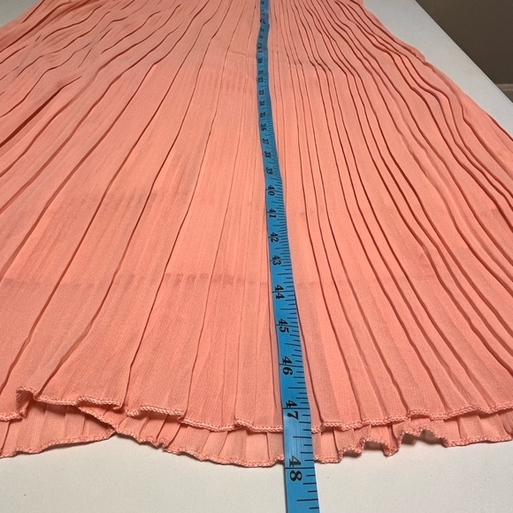 NWT Boohoo PLUS OCCASION
PLEATED Wrap MIDI DRESS Blush size 14 - Picture 9 of 12